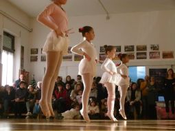 propedeutica-ballerine-scuola-espressione-arte-danzaipg